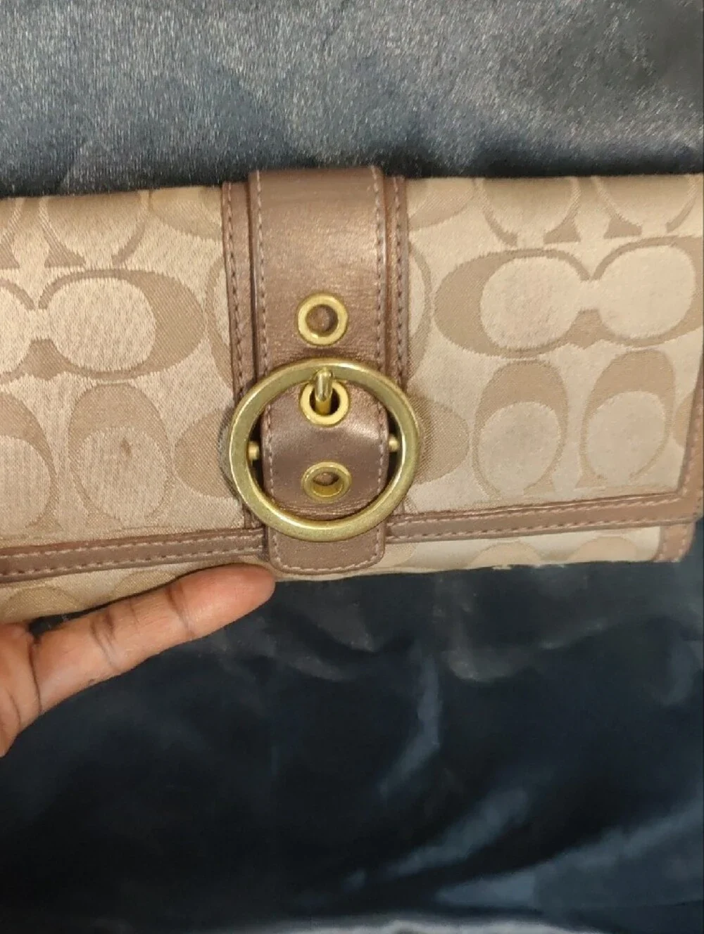 Coach Beige Signature Canvas Continental Wallet • Gold Ring Buckle  (8
